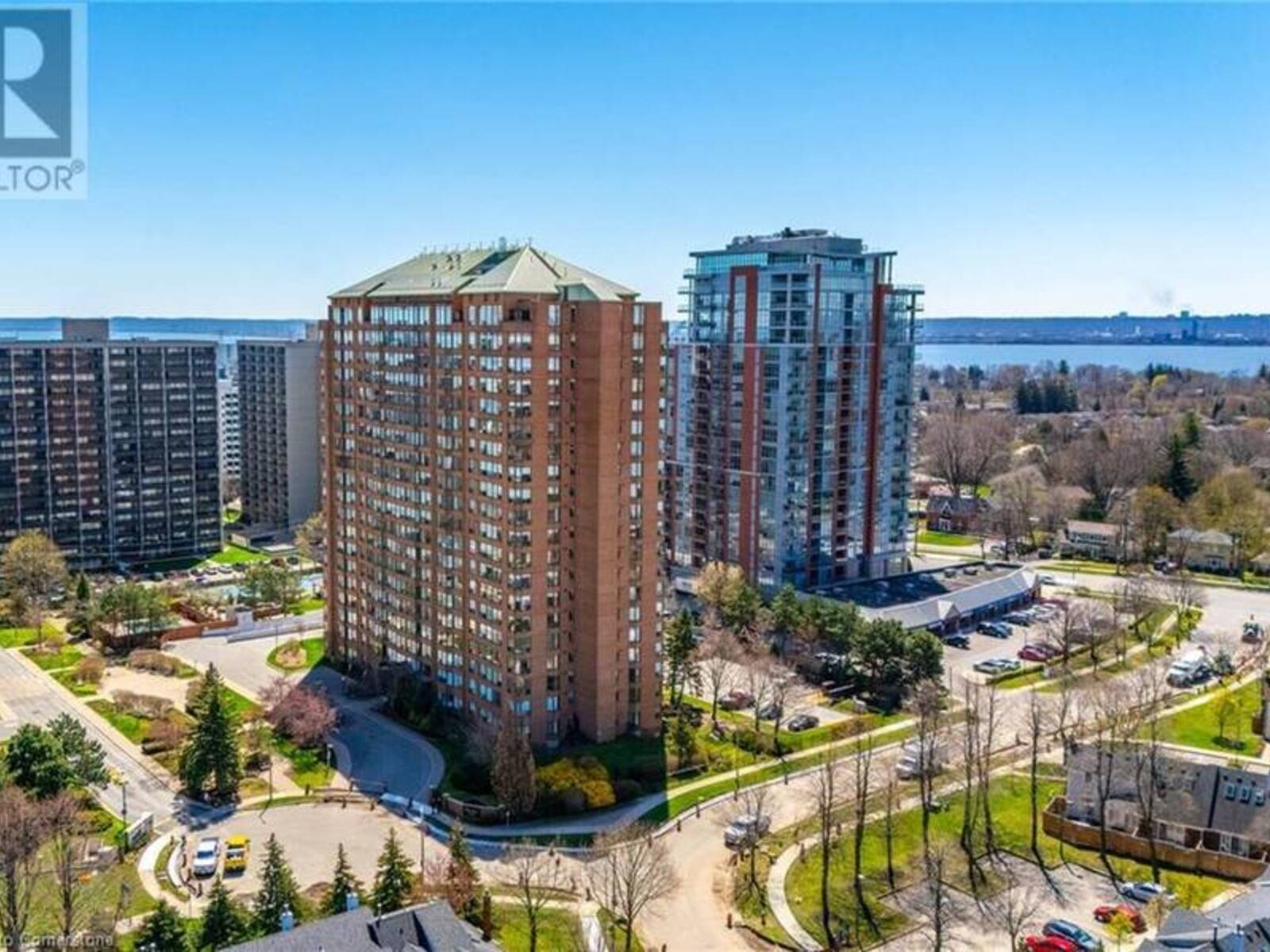 1270 MAPLE CROSSING Boulevard Unit# 1403, Burlington, Ontario L7S 2J3