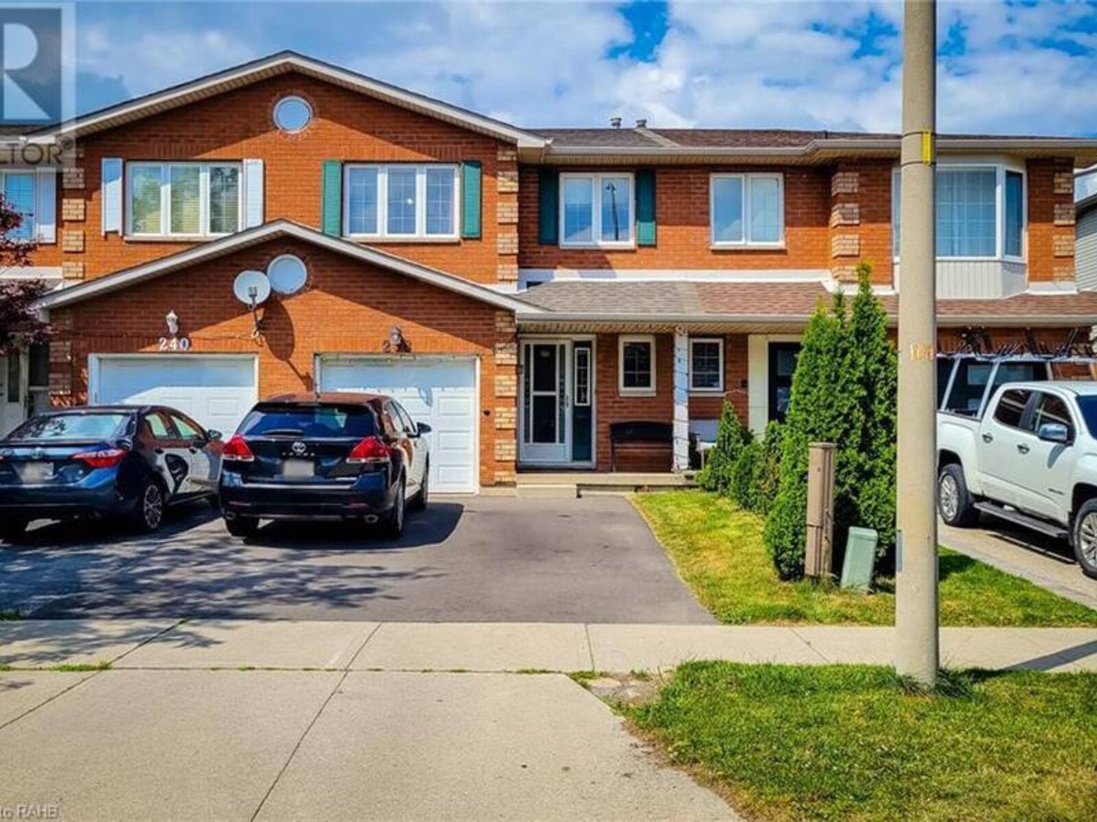 238 Candlewood Drive, Hamilton, Ontario L8J 3P6