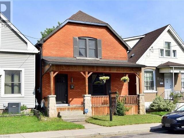 215 ROSSLYN Avenue N Hamilton Ontario, L8L 7P8