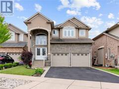 52 ARROWHEAD Drive Hamilton Ontario, L8W 3X2