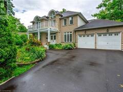 718 RYMAL Road E Hamilton Ontario, L8W 1B3