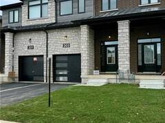 203 LORMONT Boulevard Hamilton Ontario, L8J 0K2