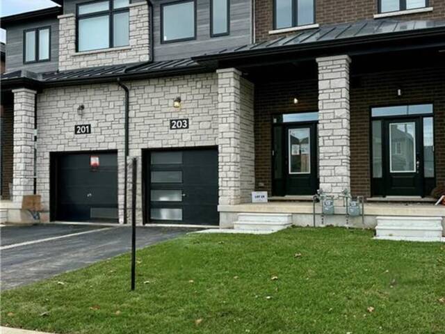 203 LORMONT Boulevard Hamilton Ontario, L8J 0K2