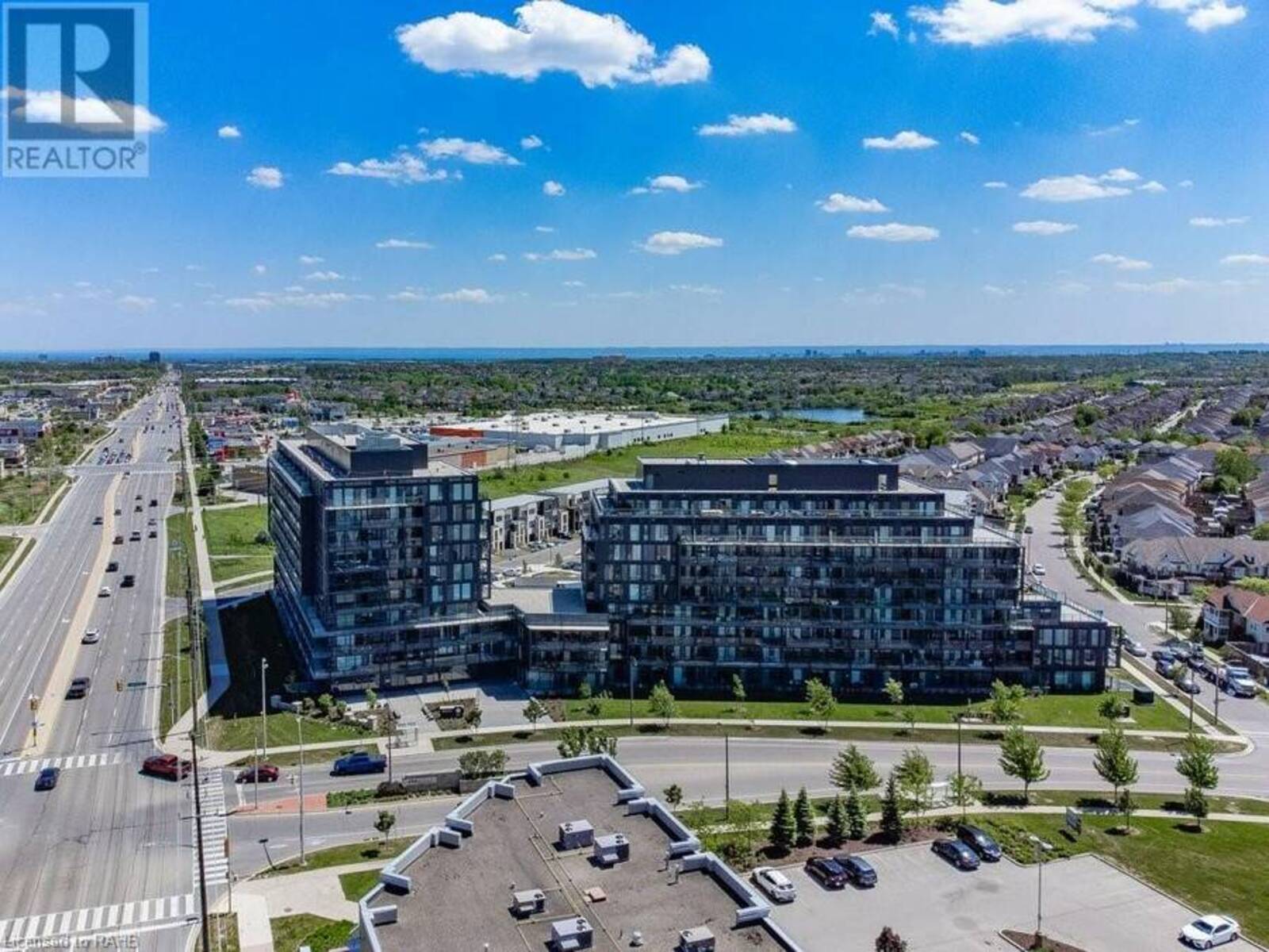 3200 DAKOTA Common Unit# B602, Burlington, Ontario L7M 2A7