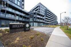 3210 DAKOTA Common Unit# A907 | Burlington Ontario | Slide Image One