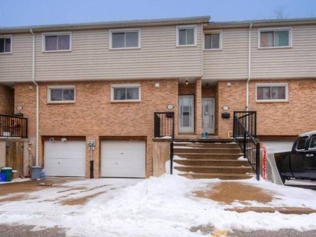 149 ST CATHARINES Street Unit# 15 Smithville Ontario, L0R 2A0 - 3 Bedrooms Condo For Sale