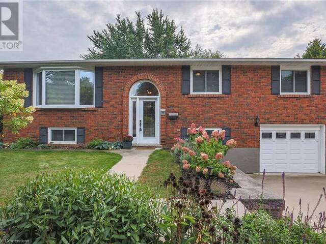 77 DEBORA Drive Grimsby Ontario, L3M 4L3