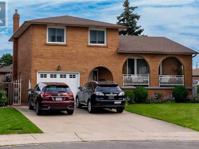 43 ADORN Court Hamilton Ontario, L8E 3N2