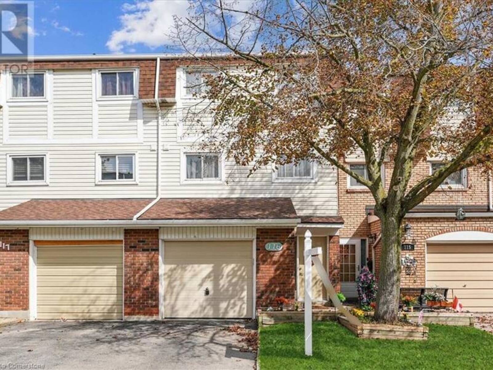 11 HARRISFORD Street Unit# 116, Hamilton, Ontario L8K 6L7