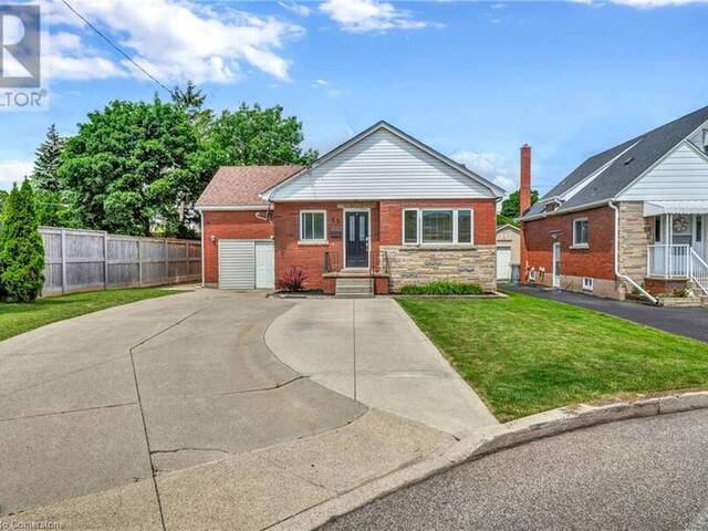 53 PALING Court Hamilton Ontario, L8H 5J3