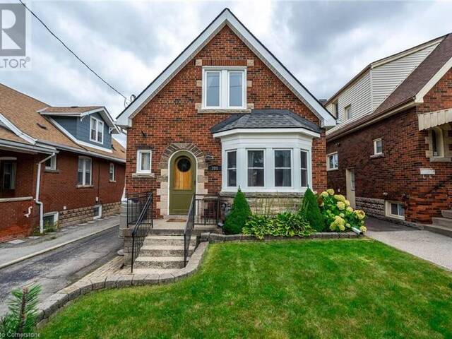 305 WEXFORD Avenue S Hamilton Ontario, L8K 2P4