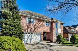 54 GOLDCREST Drive | Stoney Creek Ontario | Slide Image Two