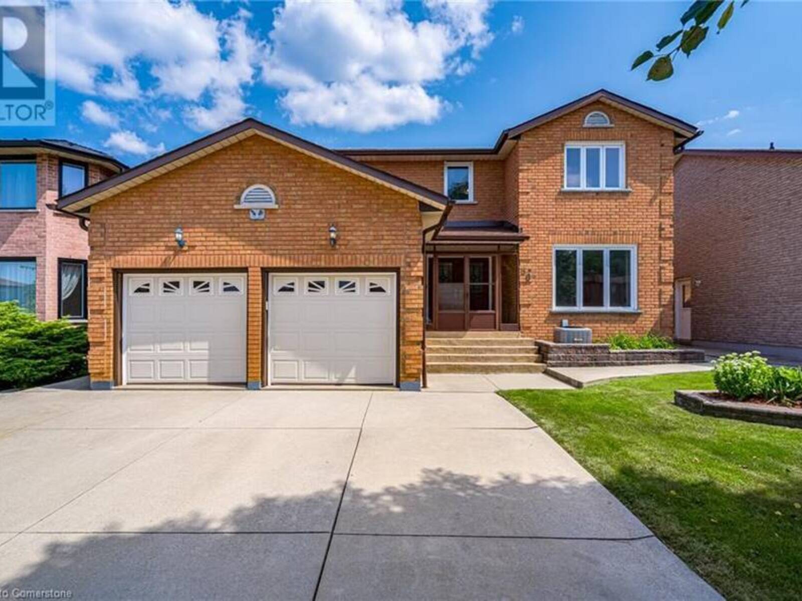 50 SHADELAND Crescent, Stoney Creek, Ontario L8G 4Y2