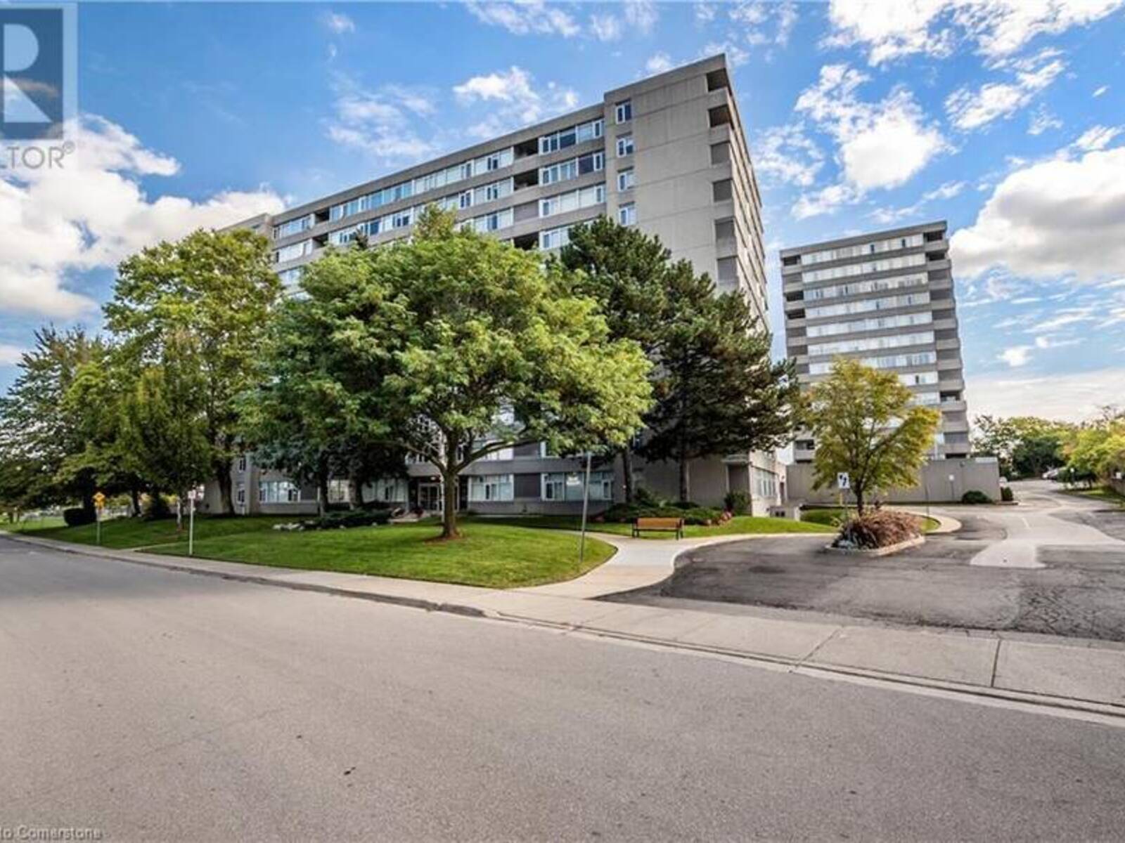 30 HARRISFORD Street Unit# 1108, Hamilton, Ontario L8K 6M9