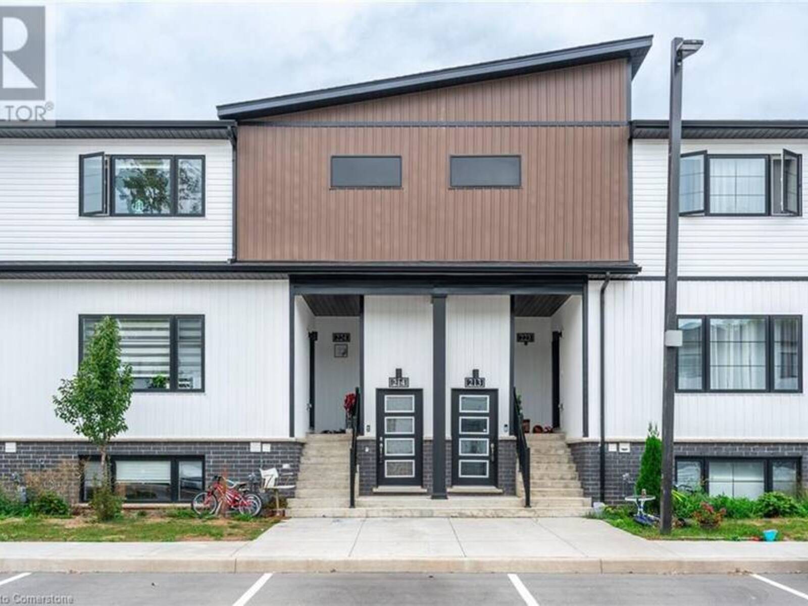 4263 FOURTH Avenue Unit# 214, Niagara Falls, Ontario L2R 0C2