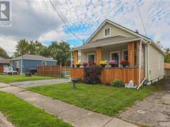 416 DEERE Street Welland Ontario, L3B 2L8