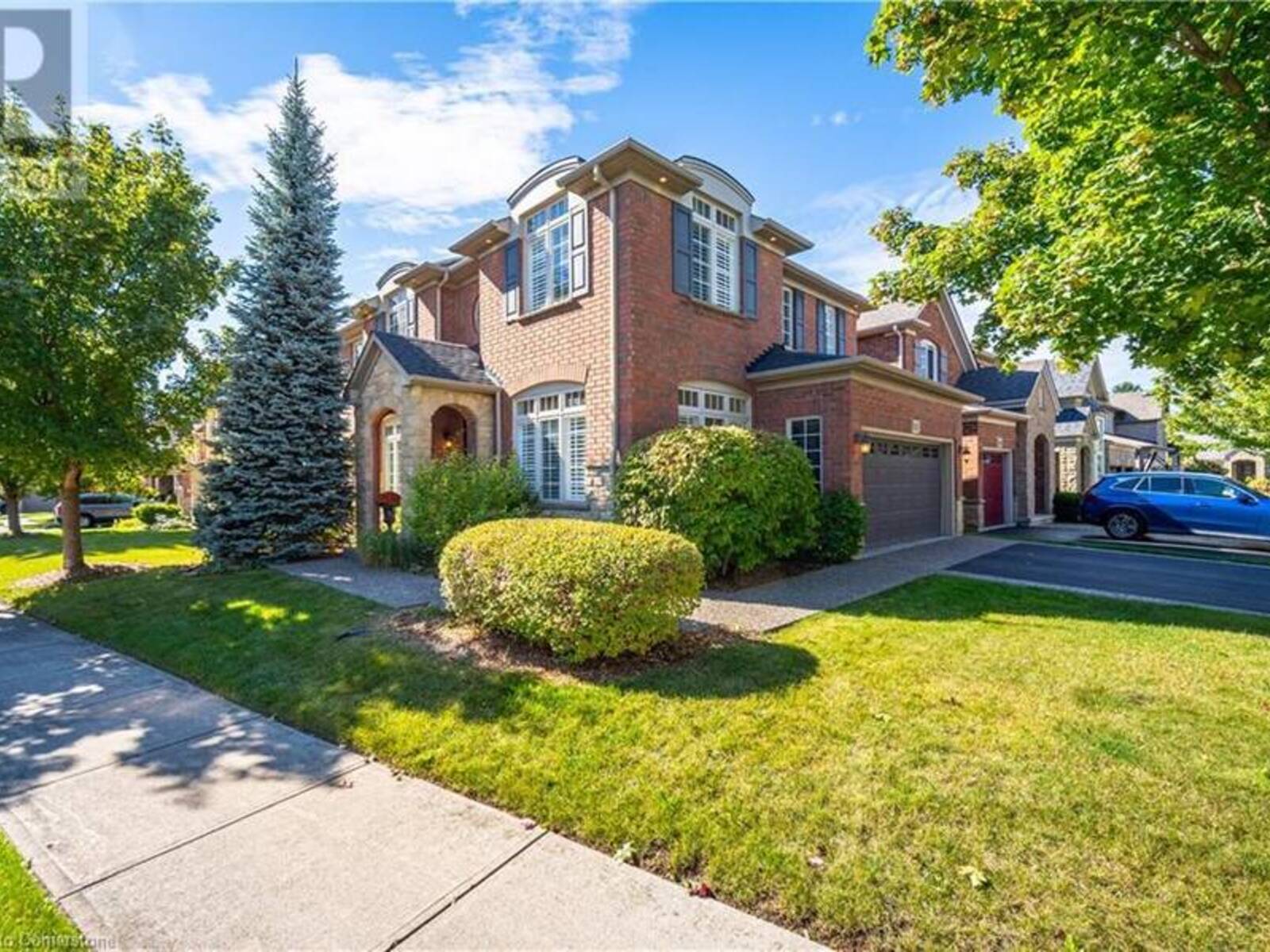 3082 INGLETON Lane, Oakville, Ontario L6M 5E2