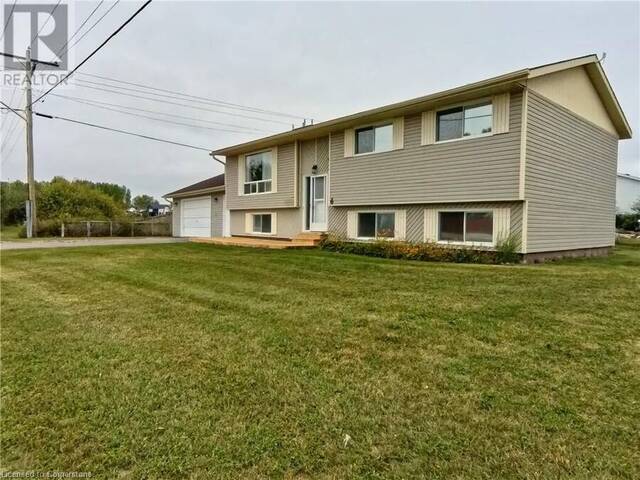 6 DEER Avenue Manitouwadge Ontario, P0T 2C0