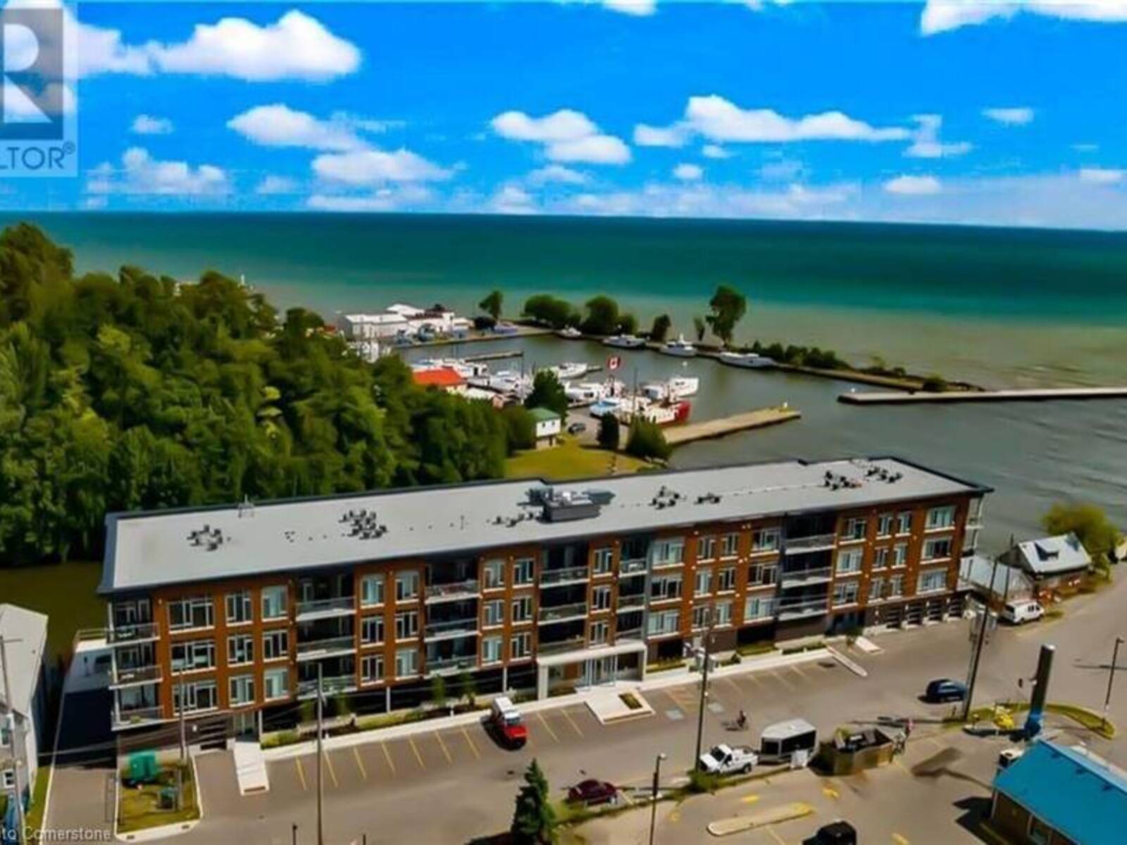 38 HARBOUR Street Unit# PH412, Port Dover, Ontario N0A 1N0