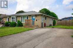 25 LAMPMAN Crescent | Thorold Ontario | Slide Image One