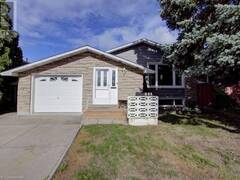 6 PALMERSTON Place Hamilton Ontario, L8K 5M2