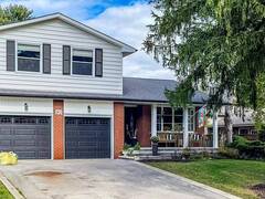 90 ROBINHOOD Drive Dundas Ontario, L9H 4G4