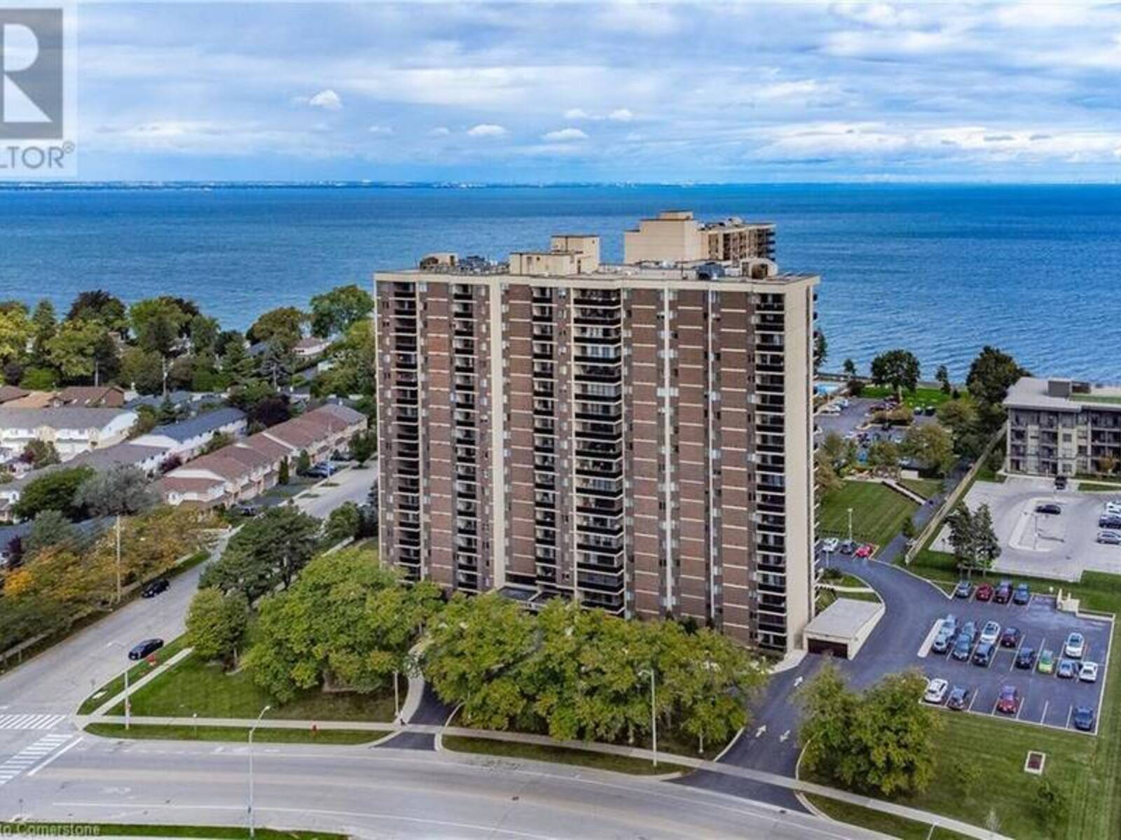 301 FRANCES Avenue Unit# 404, Hamilton, Ontario L8E 3W6