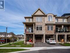 40 ZINFANDEL Drive Unit# 35 Hamilton Ontario, L8E 0L1