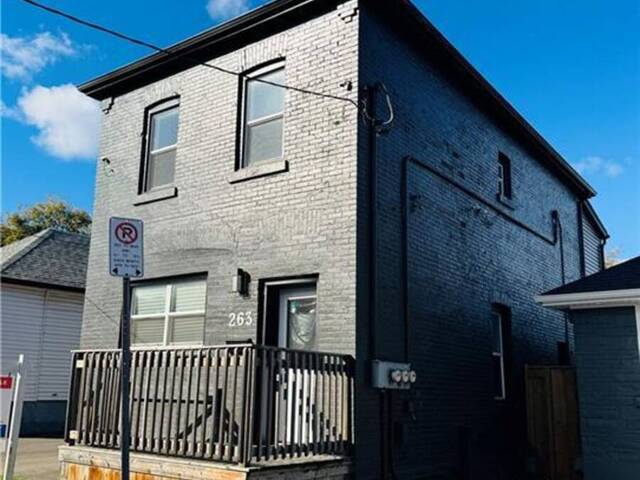 263 KENSINGTON Avenue Hamilton Ontario, L8L 7N8