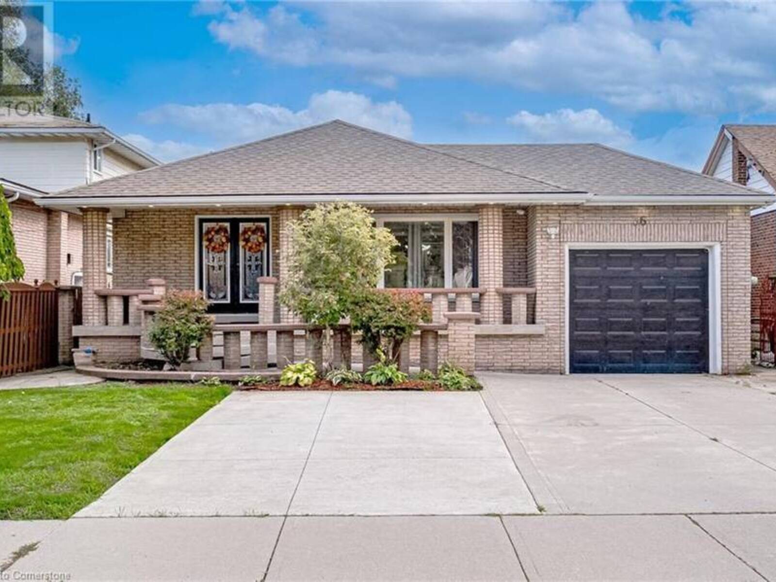 36 BLENHEIM Drive, Hamilton, Ontario L8E 1W2