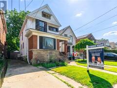 354 CUMBERLAND Avenue Hamilton Ontario, L8M 2A2