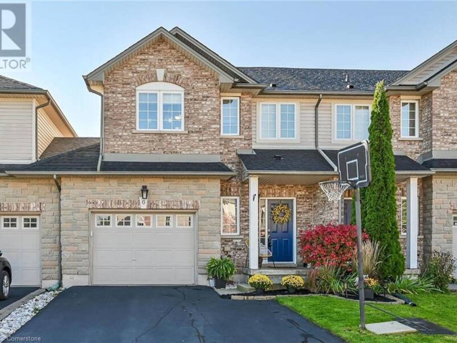 6 OLIVIA Place, Ancaster, Ontario L9K 1R3