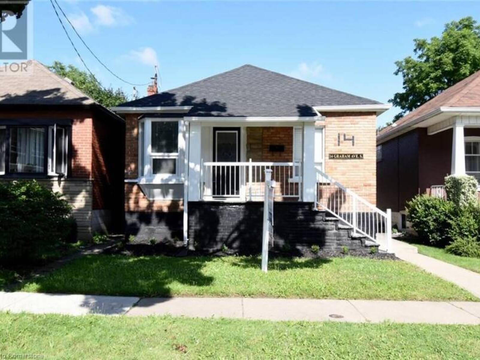 14 GRAHAM Avenue S, Hamilton, Ontario L8K 2L8