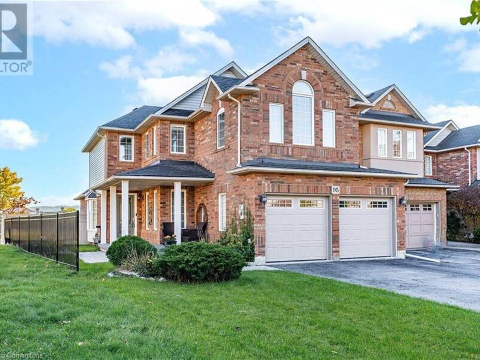 95 THOROUGHBRED Boulevard, Ancaster, Ontario L9K 1N3