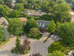 4016 LANTERN Lane Burlington Ontario, L7L 5Z2