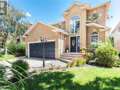 54 STONEPINE Crescent Hamilton Ontario, L9C 7T7