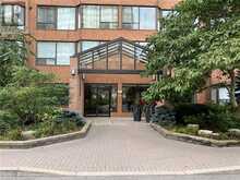 1270 MAPLE CROSSING Boulevard Unit# 812 | Burlington Ontario | Slide Image Ten