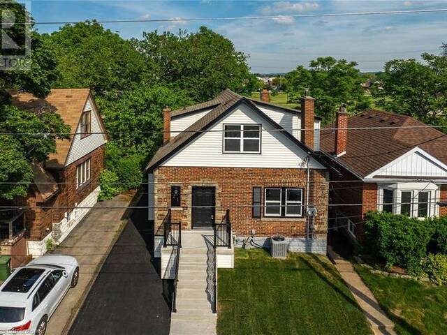 21 WEIR Street S Hamilton Ontario, L8K 3A3