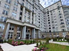 135 JAMES Street S Unit# 1009 Hamilton Ontario, L8P 2Z6