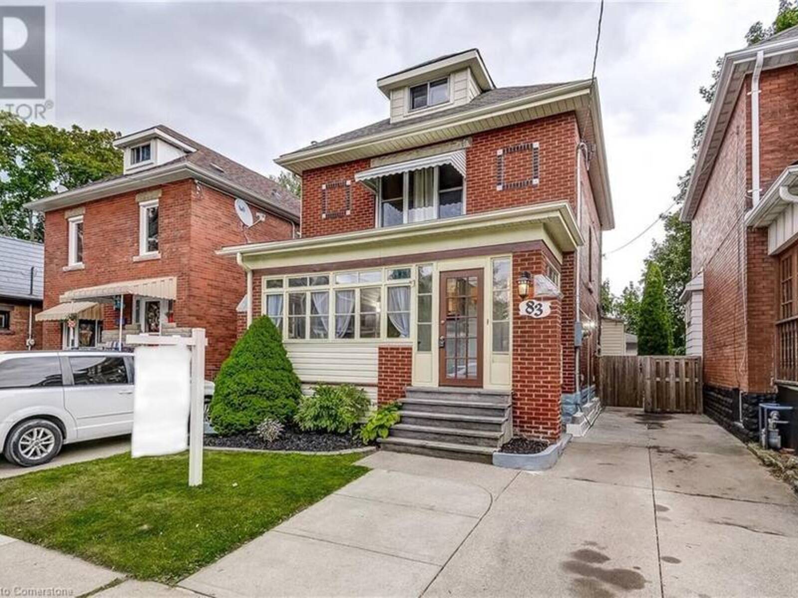 83 GRAHAM Avenue S, Hamilton, Ontario L8K 2M2