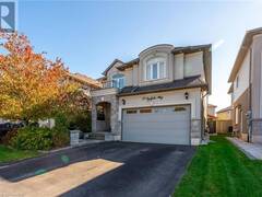 77 EAGLEGLEN Way Hamilton Ontario, L9B 0C7