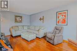 173 TEMPLEMEAD Drive | Hamilton Ontario | Slide Image Nine