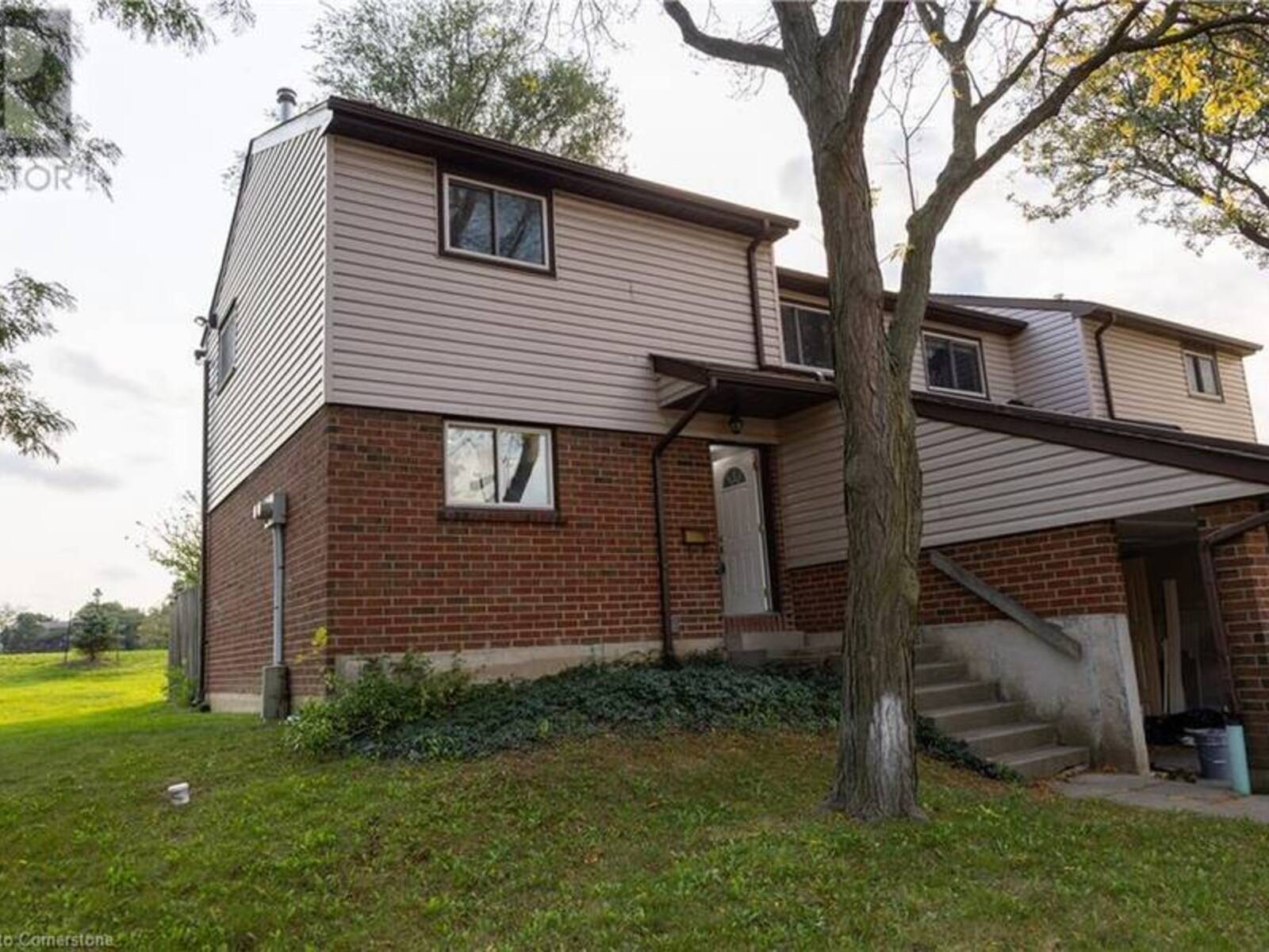 890 LIMERIDGE Road E Unit# 45, Hamilton, Ontario L8W 1N8