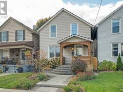 28 ROXBOROUGH Avenue Hamilton Ontario, L8L 1Y1