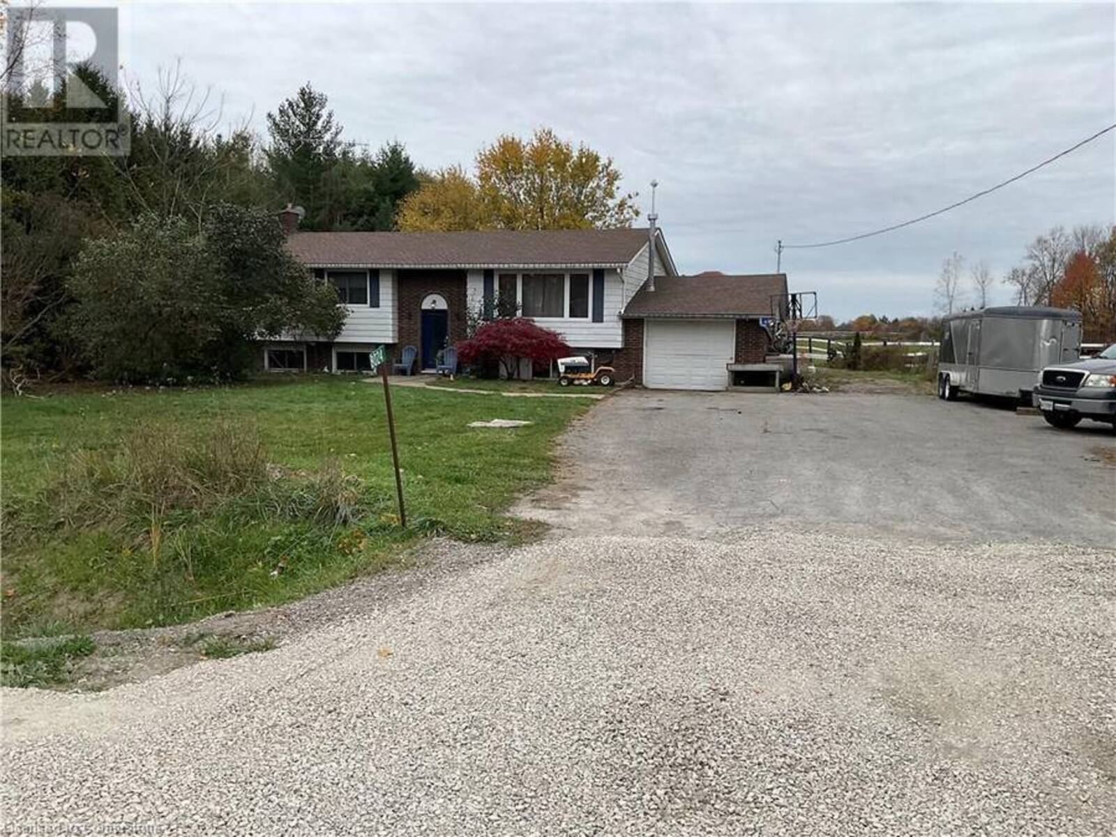 8024 3 Highway, Dunnville, Ontario N1A 2W4