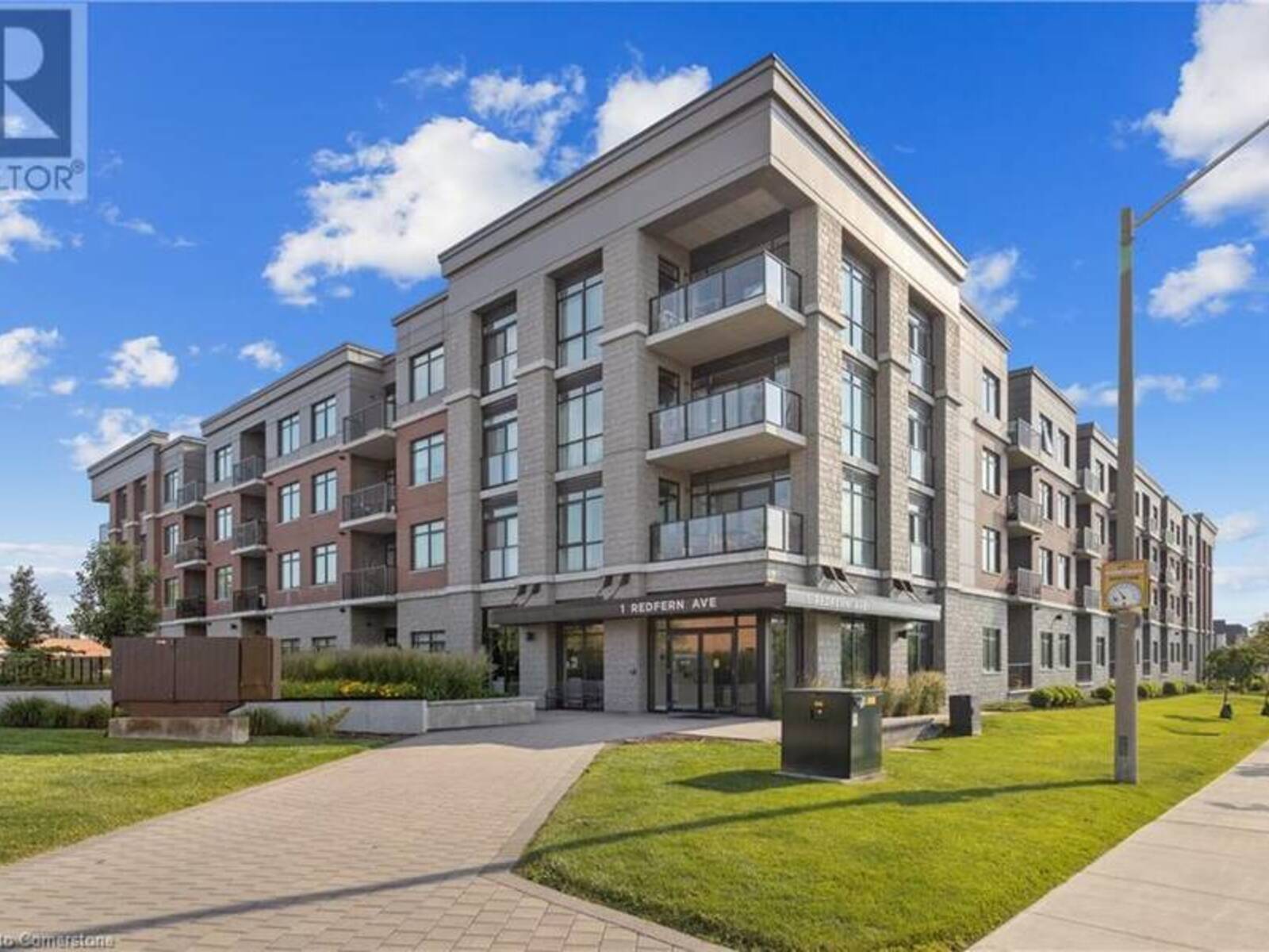 1 REDFERN AVENUE Avenue Unit# 220, Hamilton, Ontario L9C 7S6