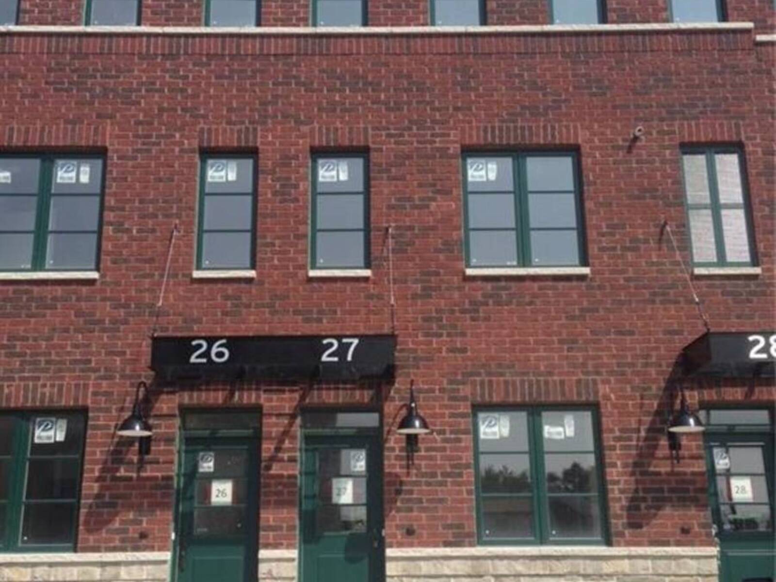 290 BARTON Street W Unit# 27, Hamilton, Ontario L8R 3P3