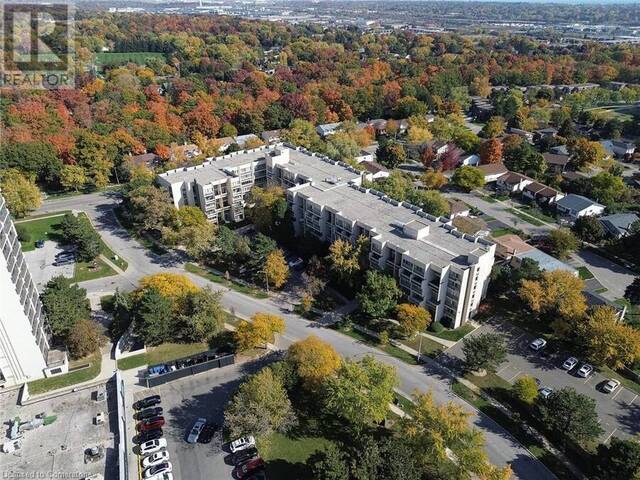 1300 MARLBOROUGH Court Unit# 119 Oakville Ontario, L6H 2S2