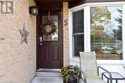 5 LOBO Court | Stoney Creek Ontario | Slide Image Four