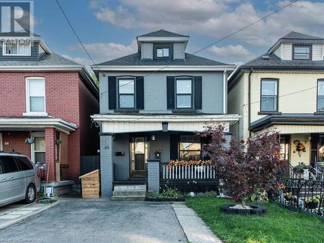 38 DALKEITH Avenue Hamilton Ontario, L8L 3J2